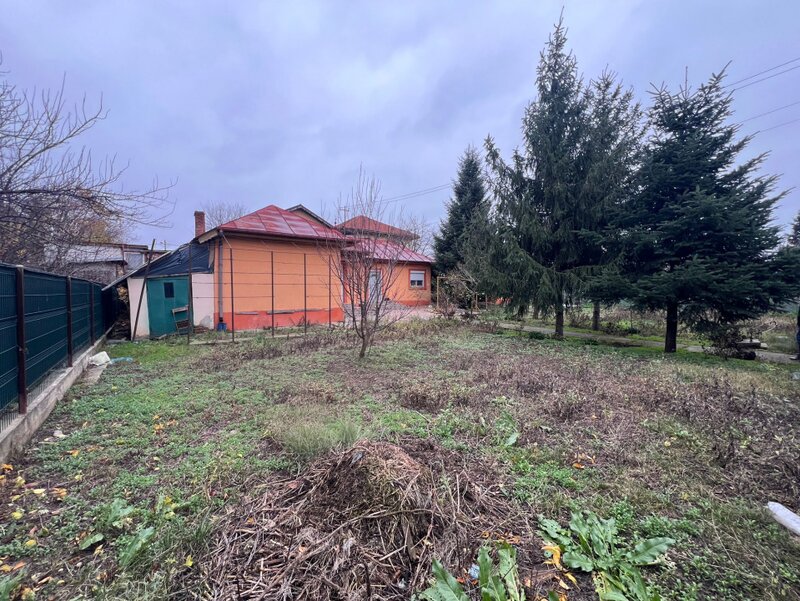 Pipera, Constantin Pritopescu, casa + teren 585 mp, deschidere 24,72 ml.